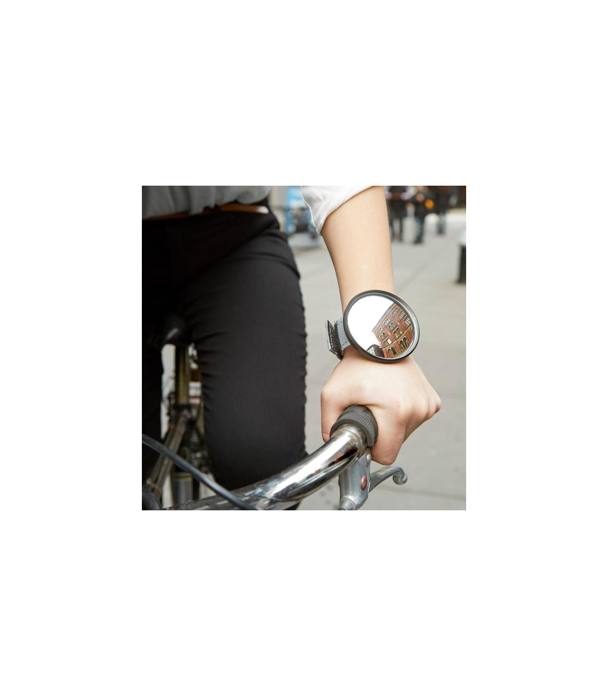 Zrcátko pro cyklisty