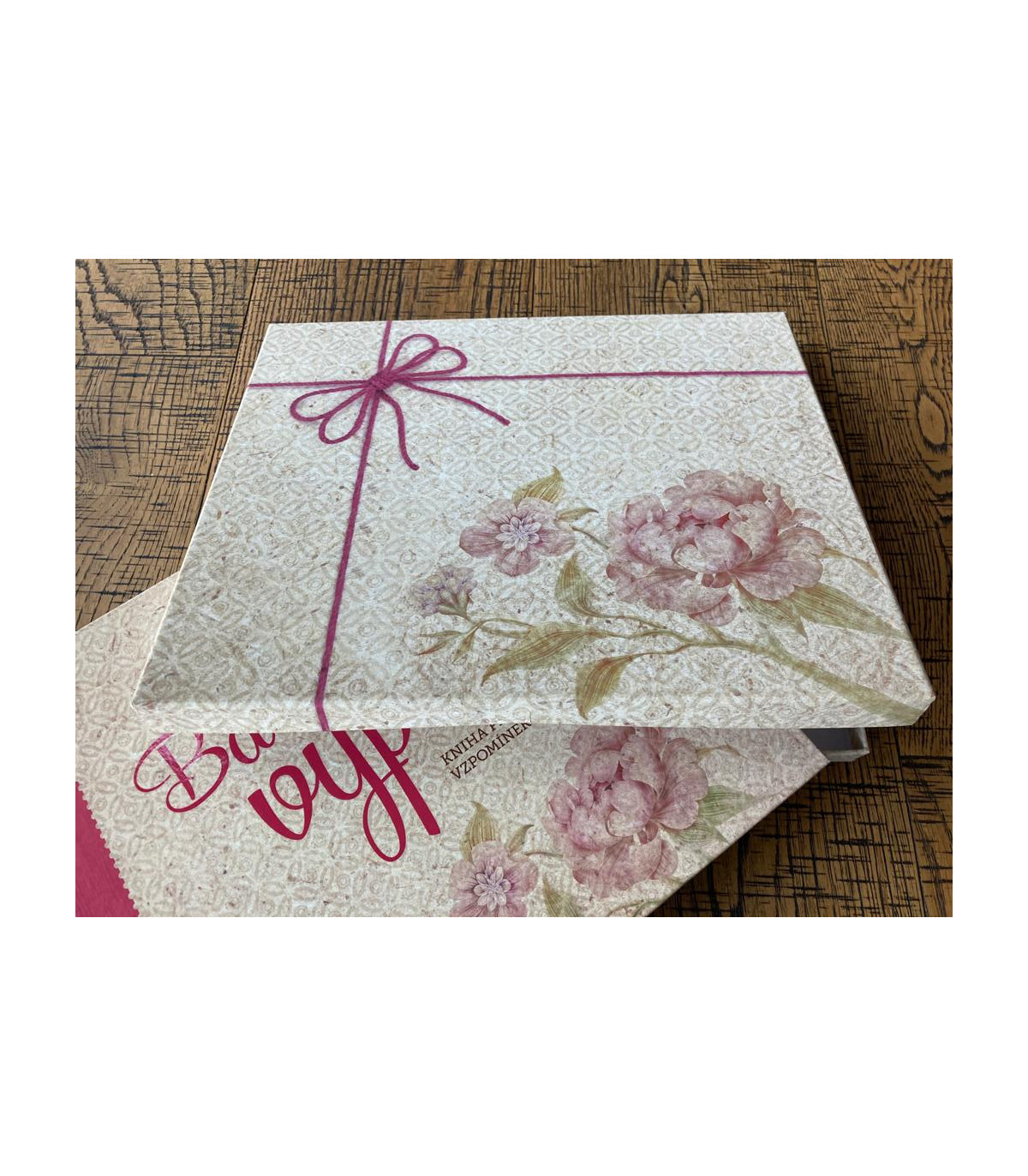 Dárková krabice na knihu Babičko vyprávěj