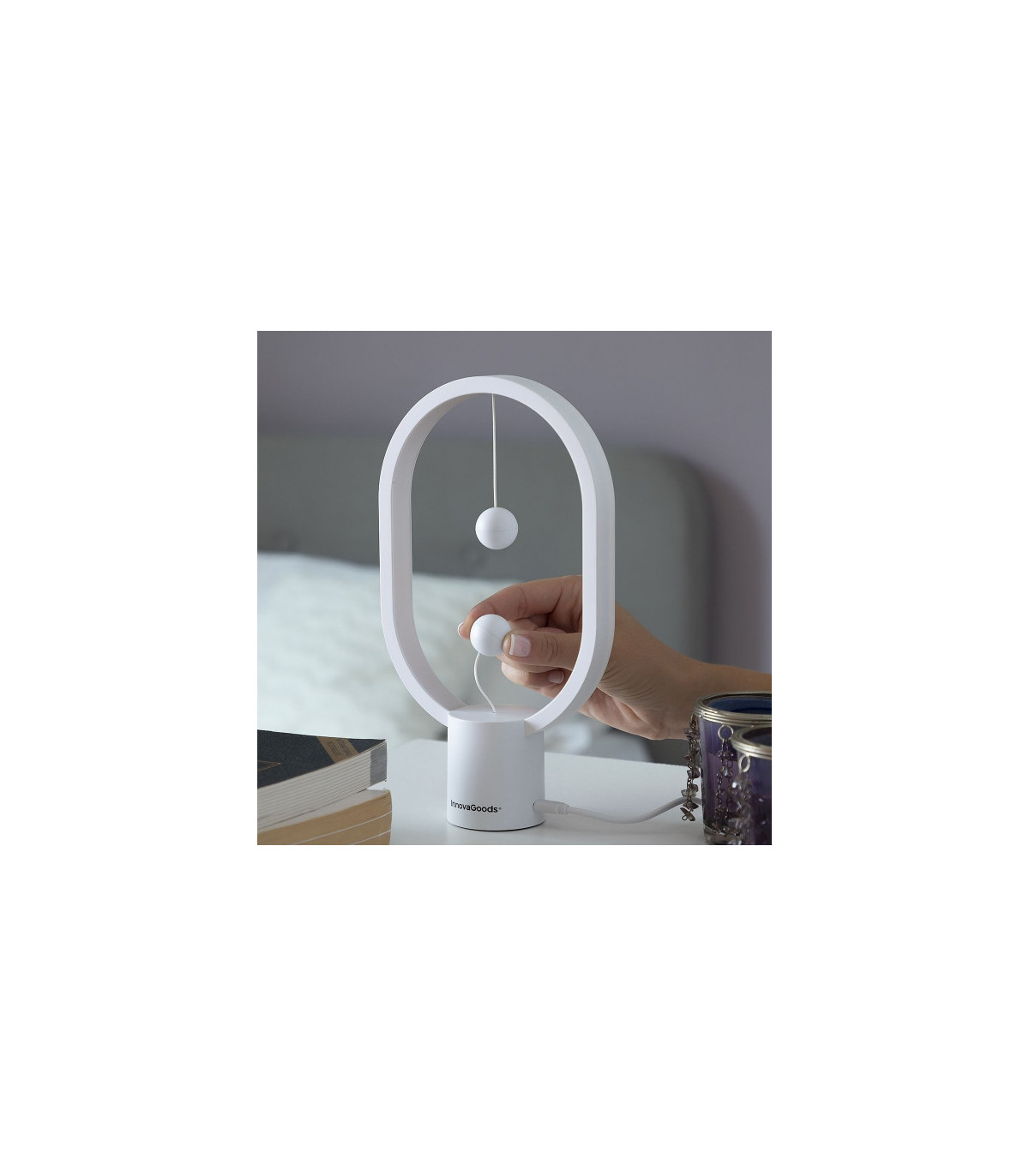 Magnetická balancující lampa