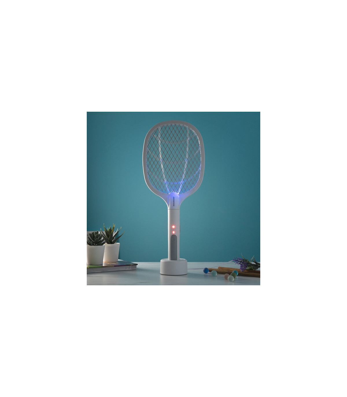 Elektrická plácačka na hmyz