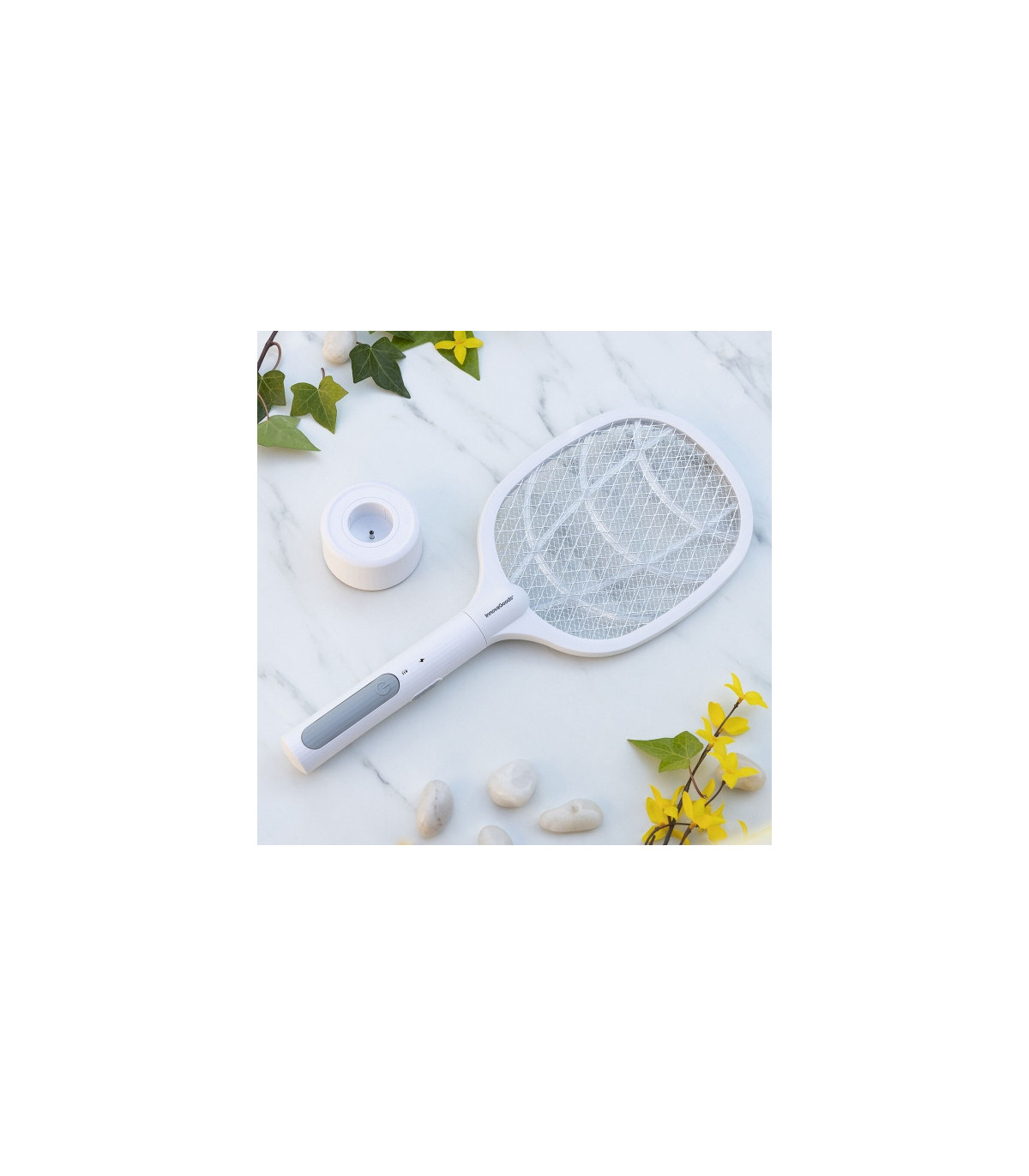 Elektrická plácačka na hmyz