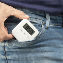 Elektronický dávkovač léků s alarmem