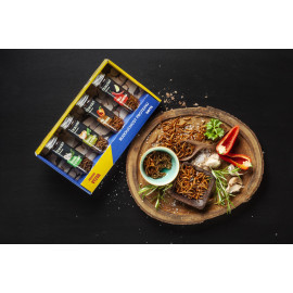 Pražení červíci v dárkové krabičce