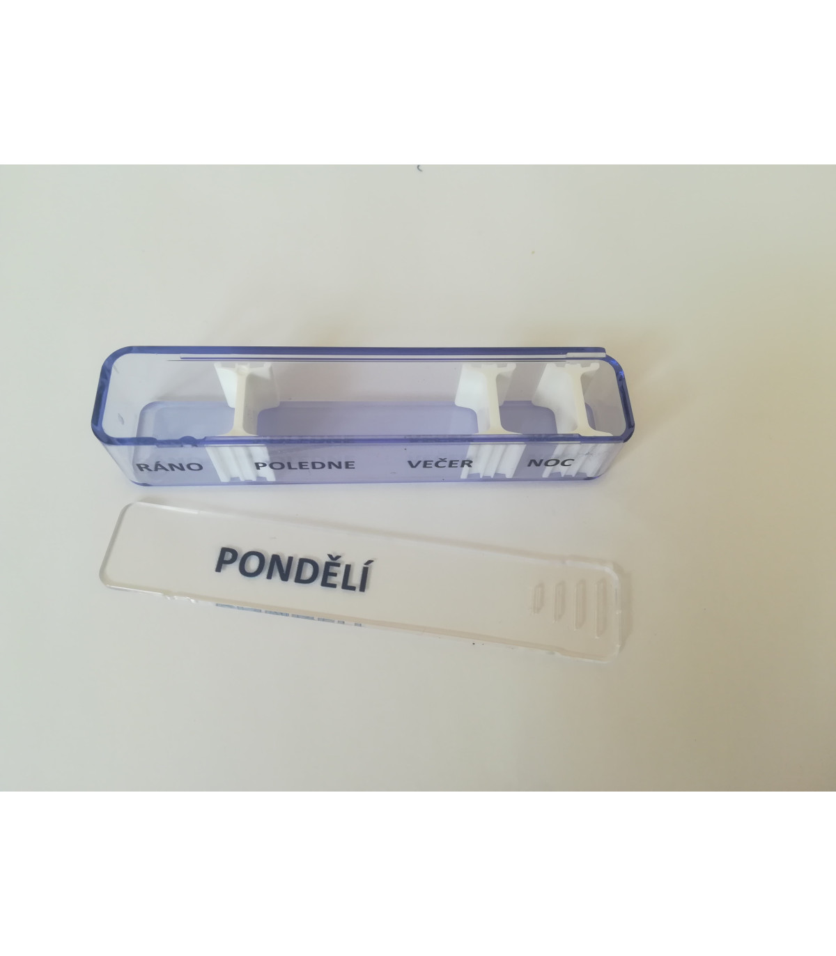 Luxusní dávkovač léků