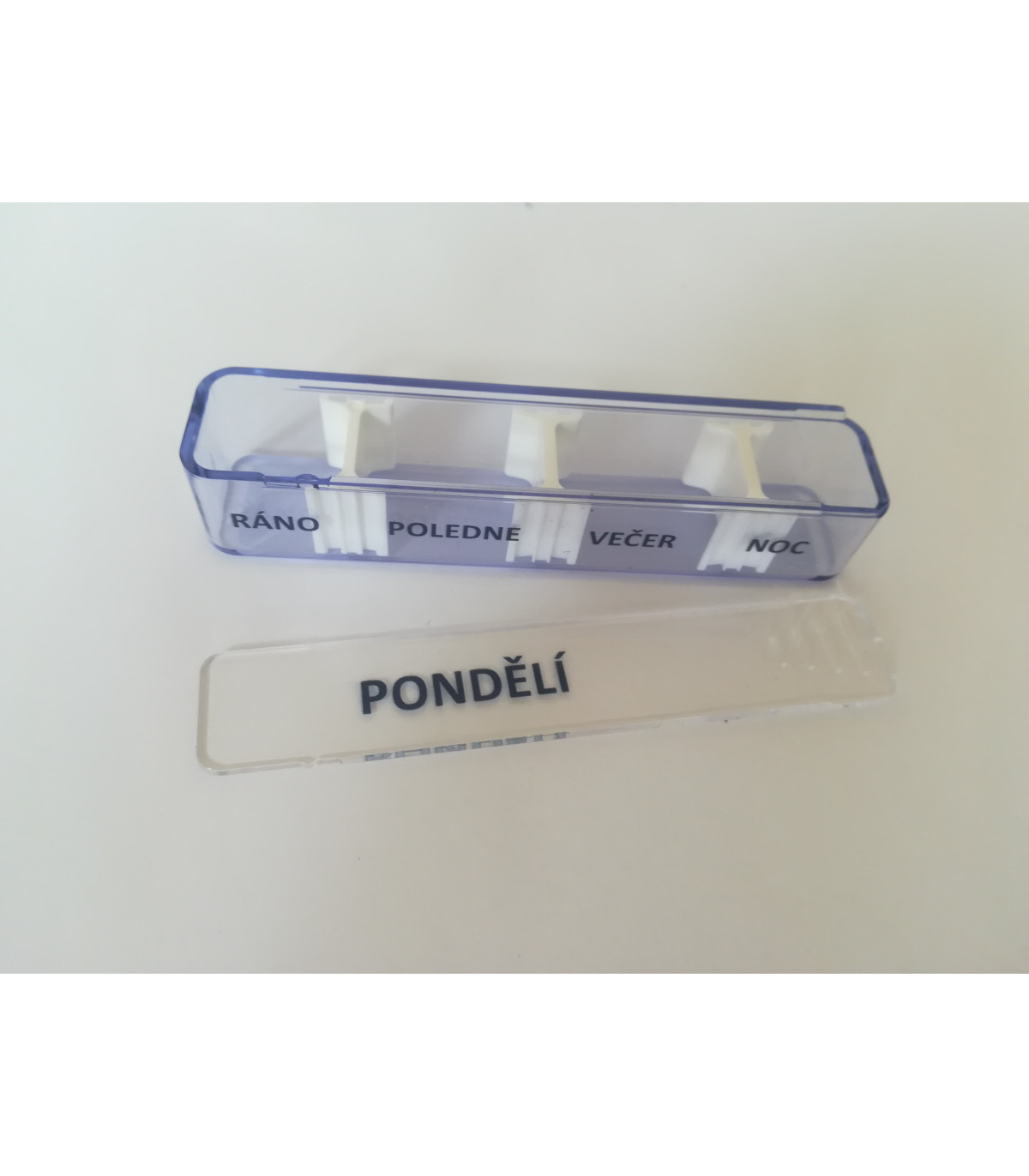 Luxusní dávkovač léků